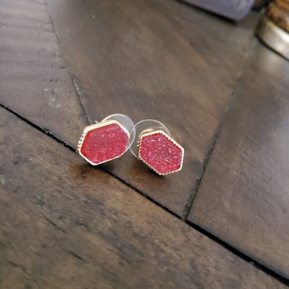 Women's Fashion Druzy Stud Earrings in Red Gold Tone - Picture 2 of 7